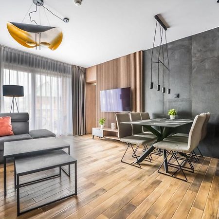 Stonehill24 - Apartament & Spa 斯克拉斯卡波伦巴 外观 照片