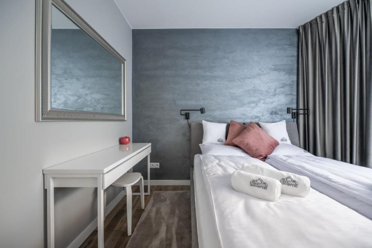 Stonehill24 - Apartament & Spa 斯克拉斯卡波伦巴 外观 照片