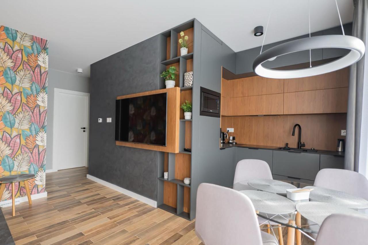 Stonehill24 - Apartament & Spa 斯克拉斯卡波伦巴 外观 照片