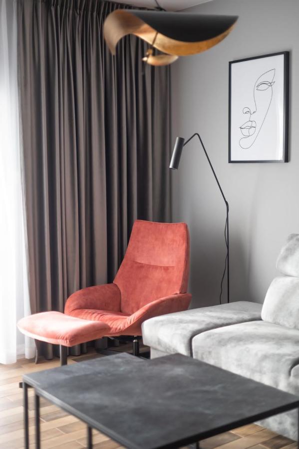 Stonehill24 - Apartament & Spa 斯克拉斯卡波伦巴 外观 照片