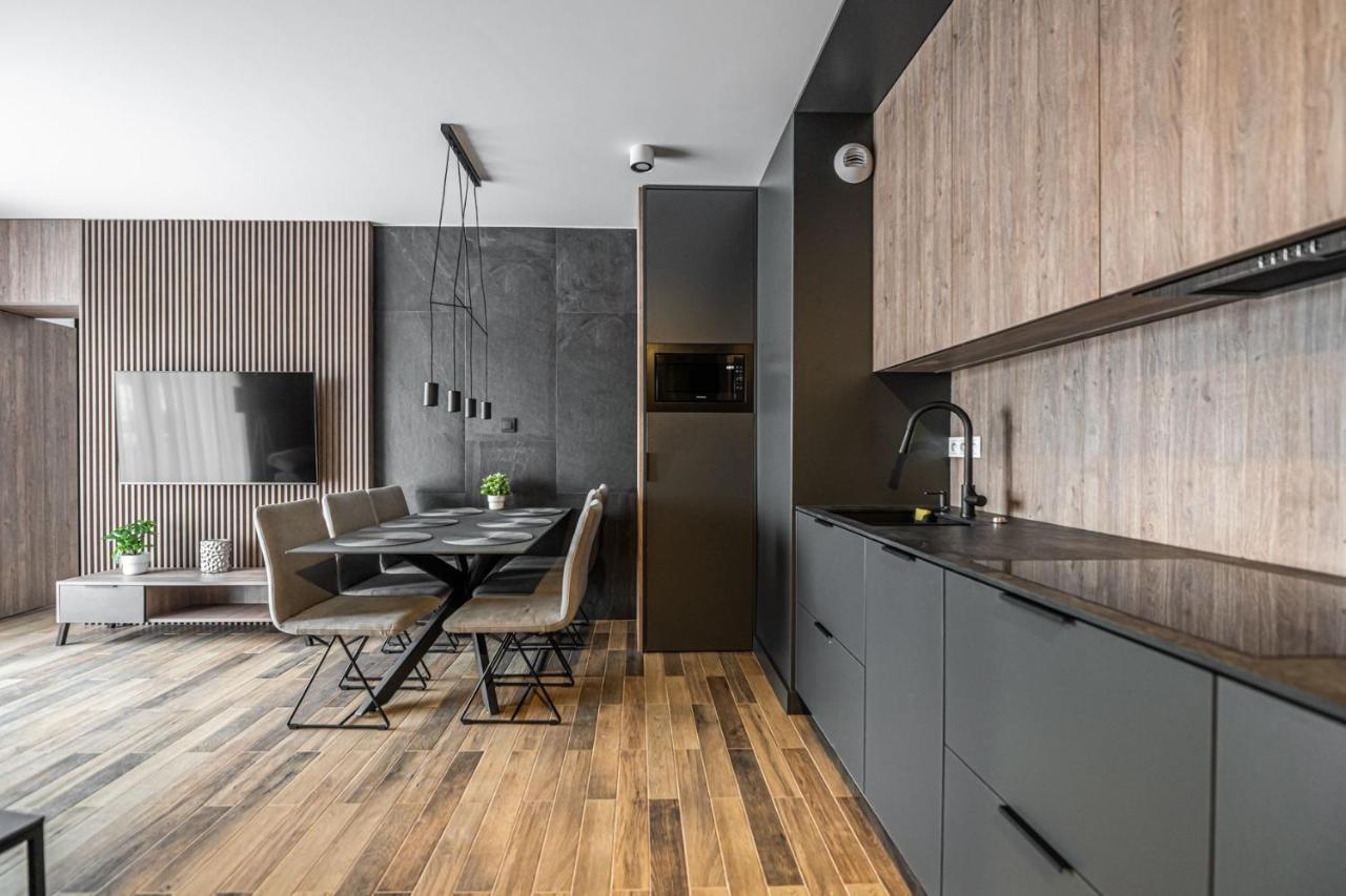 Stonehill24 - Apartament & Spa 斯克拉斯卡波伦巴 外观 照片