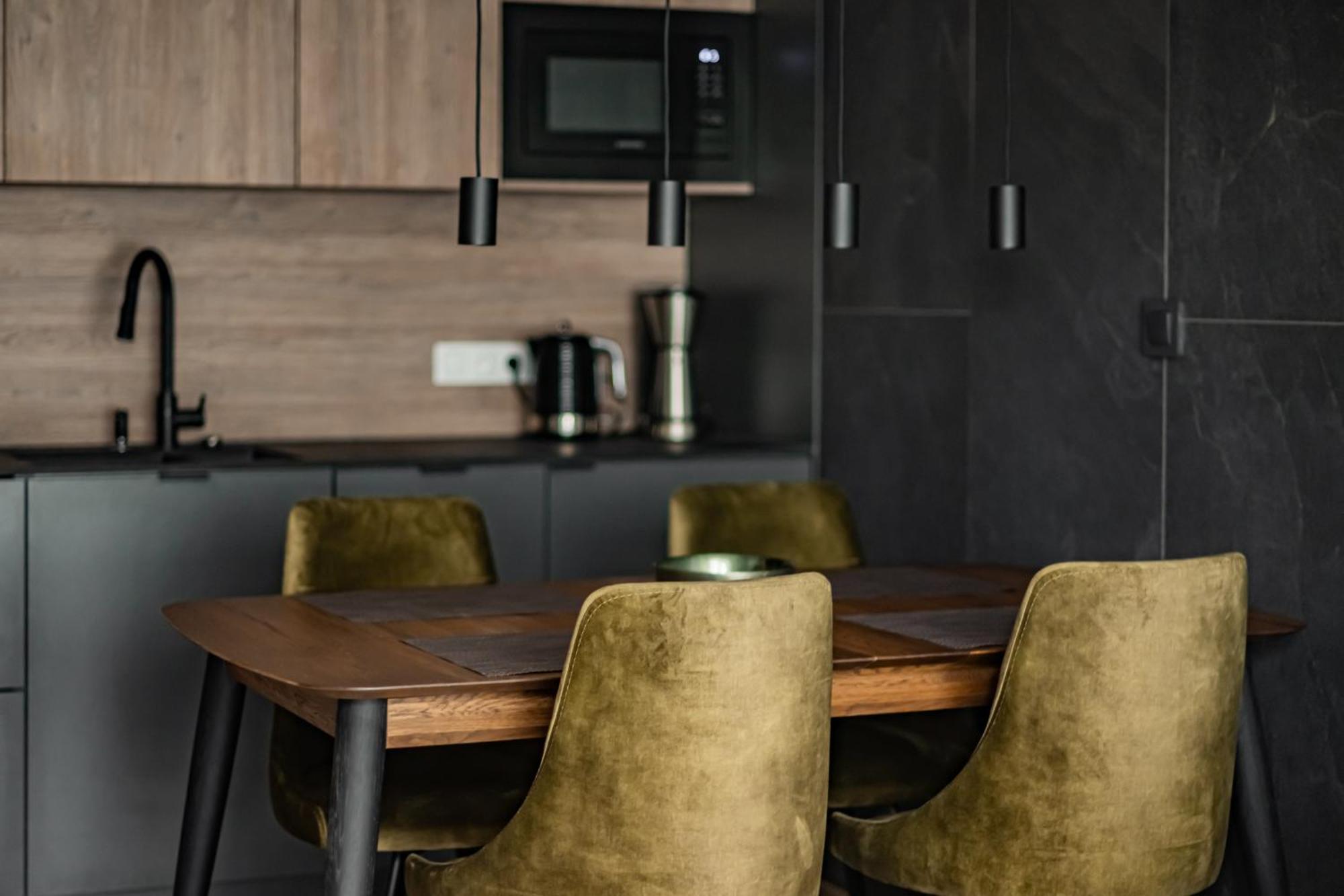 Stonehill24 - Apartament & Spa 斯克拉斯卡波伦巴 外观 照片